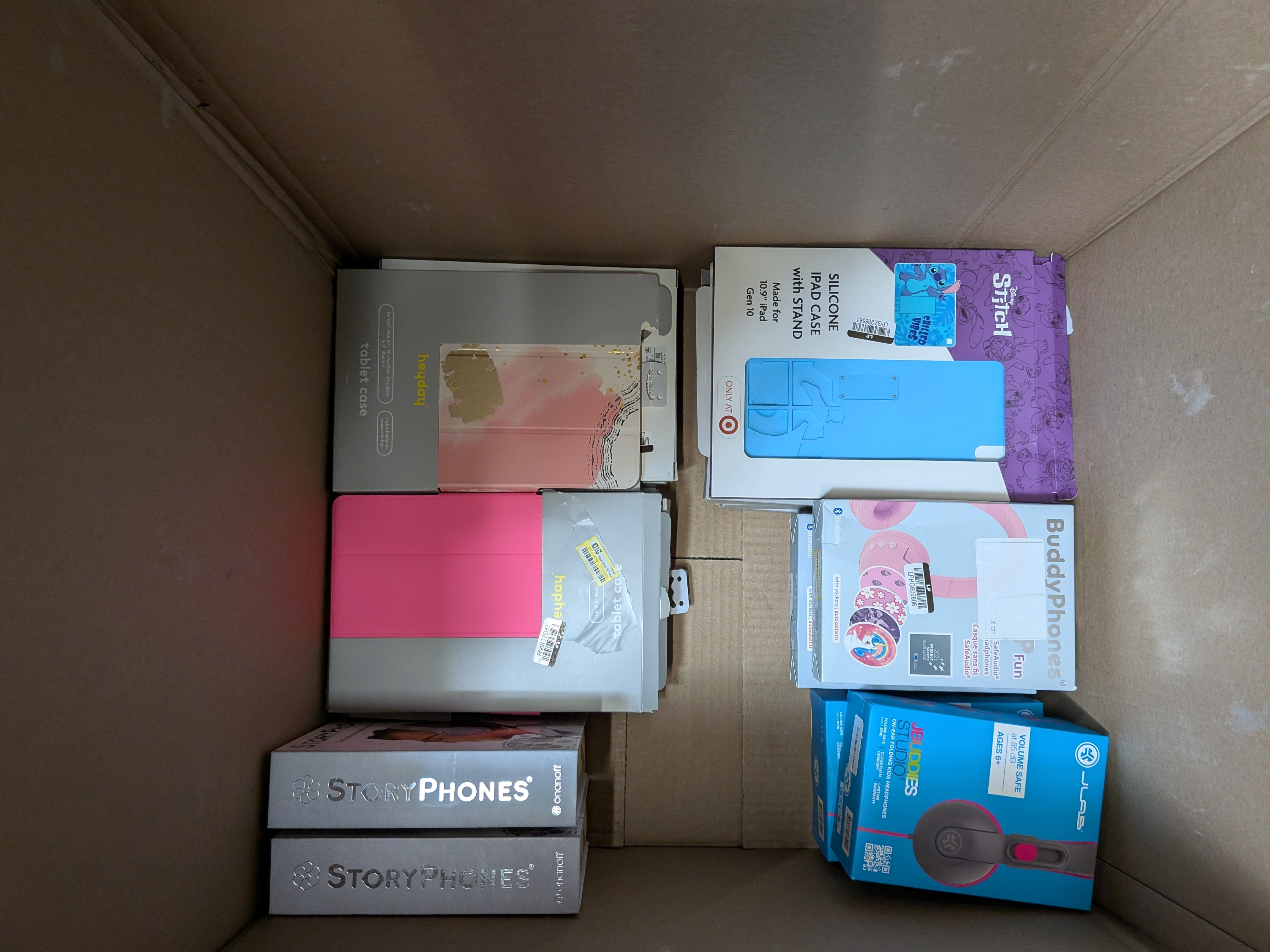 Wholesale Box (electronics & accessories) 100pc minimum E2