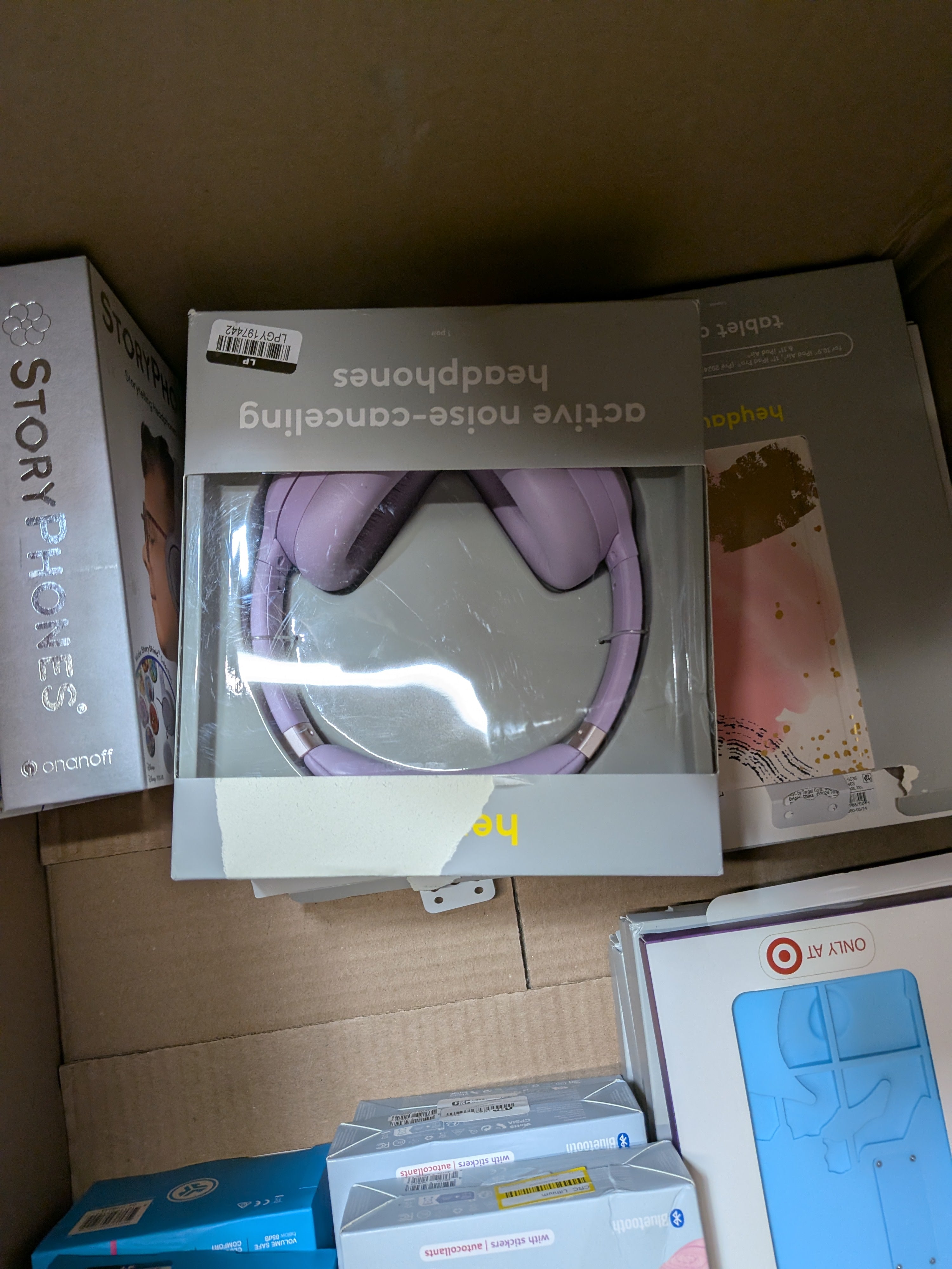 Wholesale Box (electronics & accessories) 100pc minimum E2