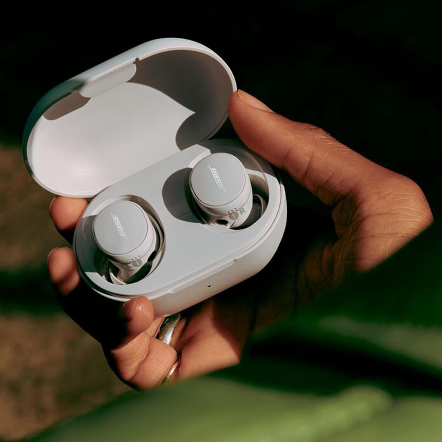 Bose QuietComfort Bluetooth Earbuds, True Wireless Earbuds with Active Noise Cancellation and Mic, Deep Bass, IPX4 Rating, Up to 8.5 Hours of Playtime, White